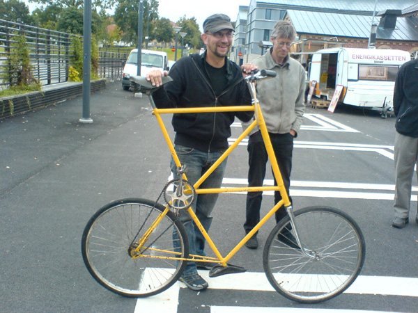 6tallbike.jpg